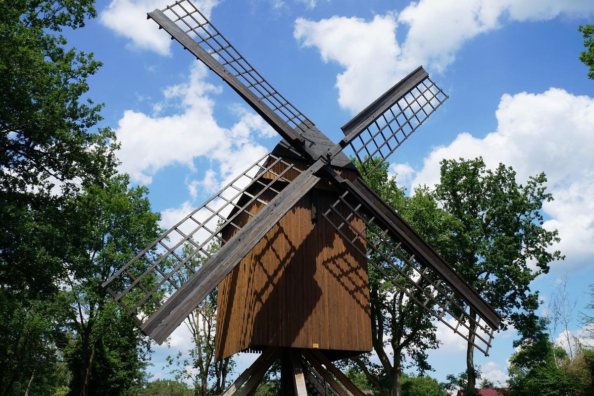 Winsen (Aller): Bockwindmühle post windmill
