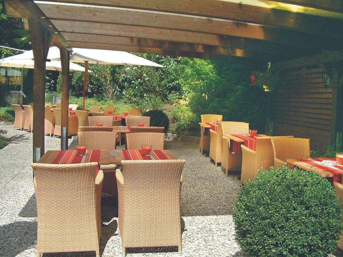 Gartenterrasse Kur- und Kneipp Hotel-Pension Zum Goldenen Hirsch