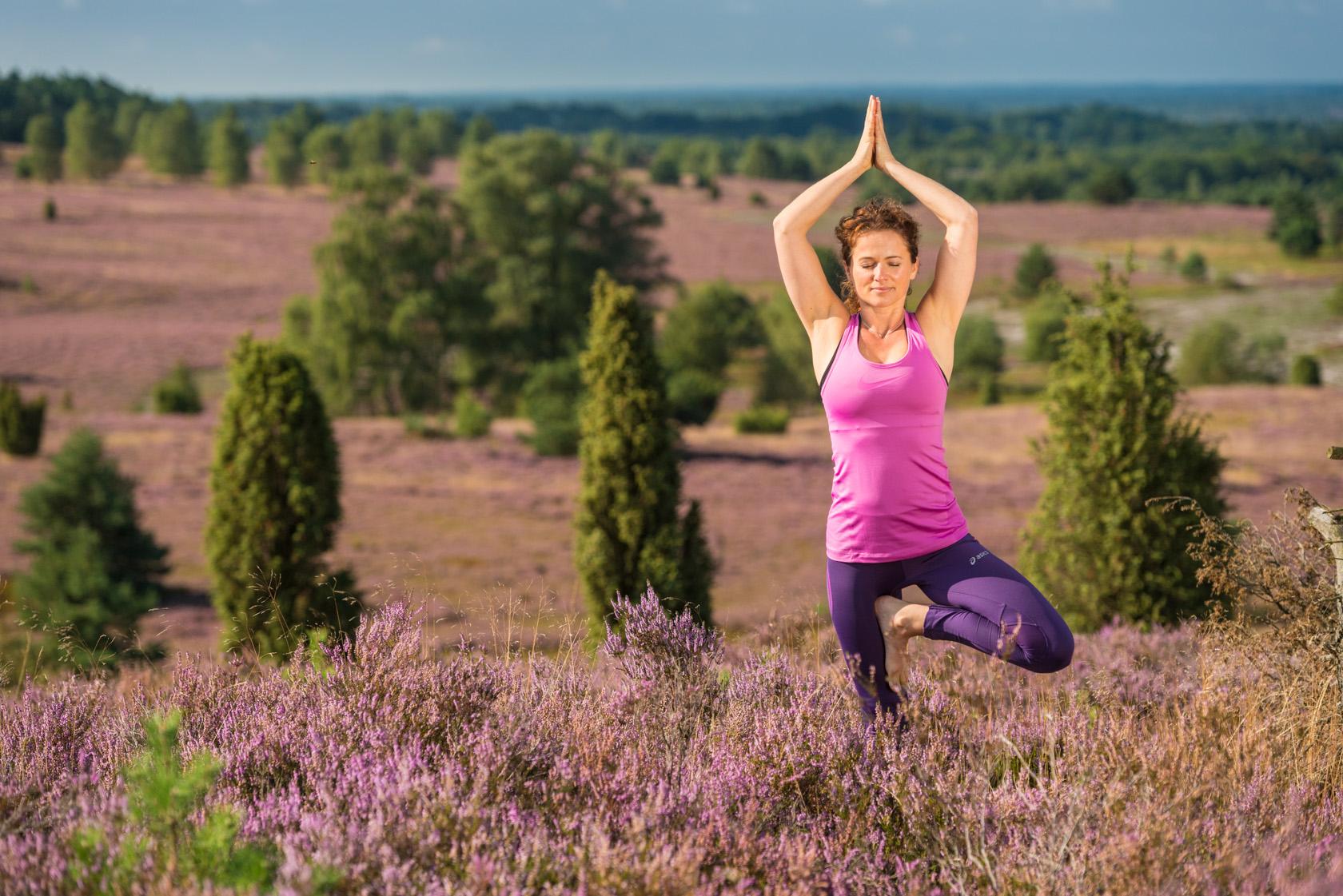 Headstands, happiness and naked yoga: interview with a yoga teacher