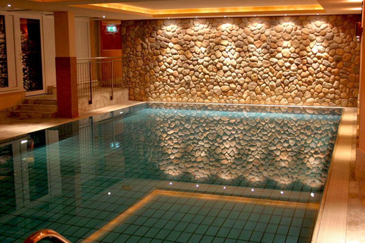 Schwimmbad Hotel Heide Kröpke 
